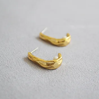 

BG-20 European and American fashion retro hammer hook simple temperament and versatile earrings for women