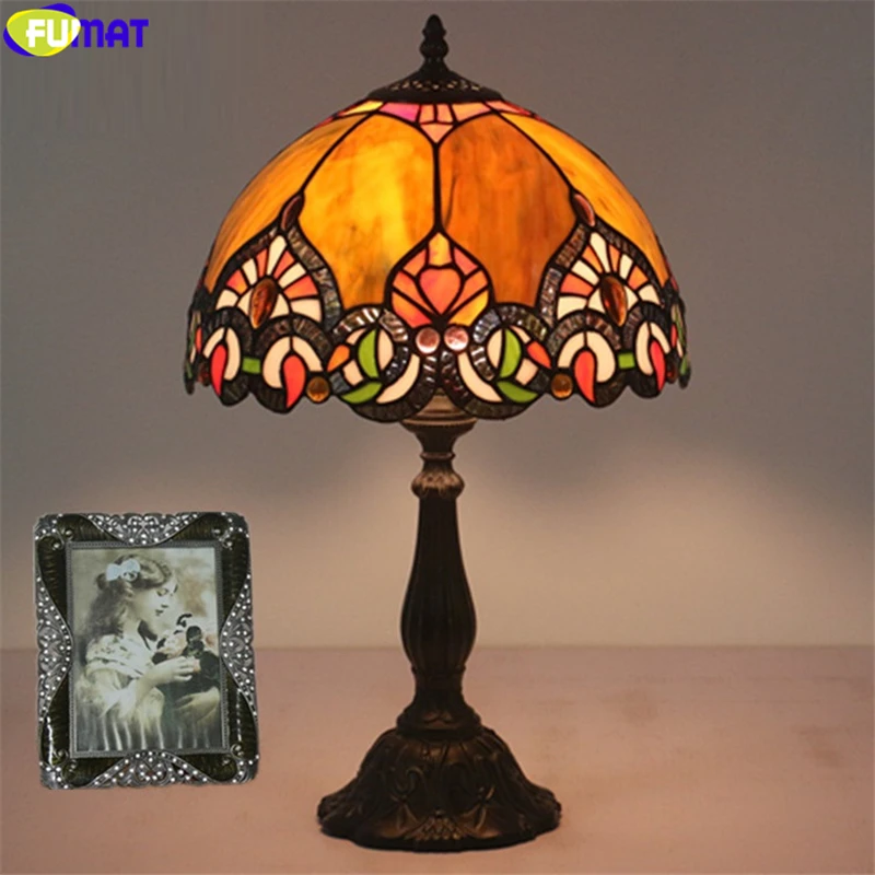 FUMAT Tiffany Style Desk Lamp Stained Glass Chili Gemstone Table Light Orang Color Lampshade Alloy Frame Base Handcraft Home Decro 1
