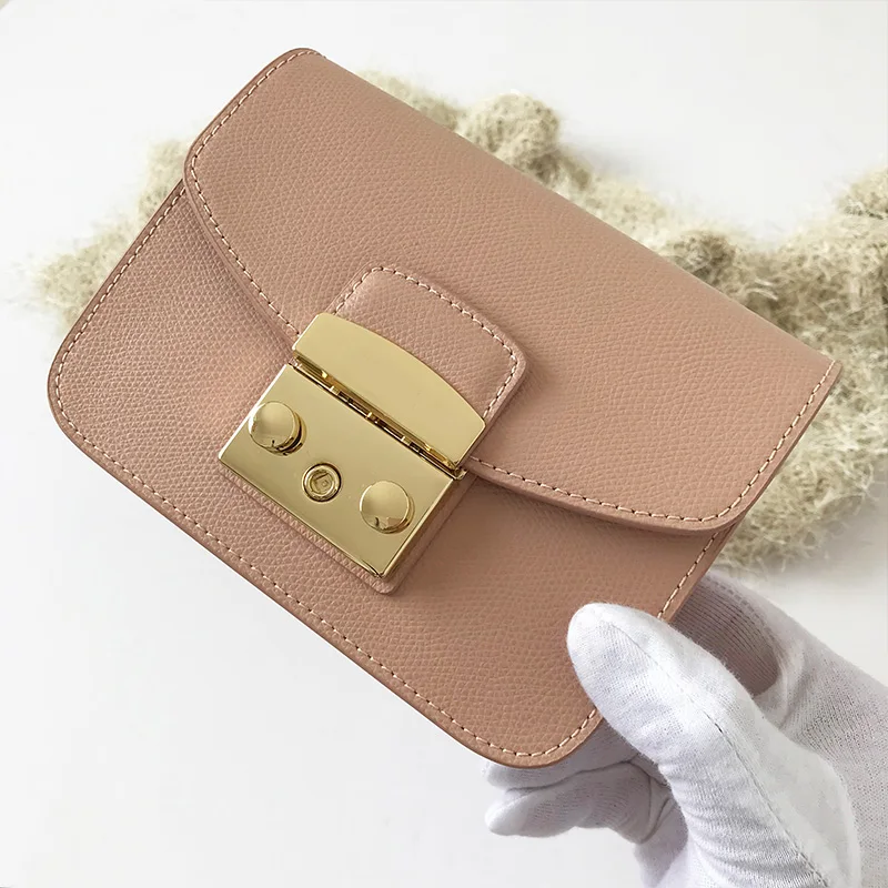 

Luxury and famous fashion brand leather ladies shoulder bag, women designer messenger bag, flip bag,