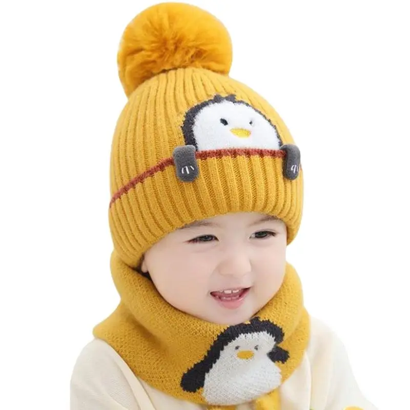 1 to 4 Years Old Bkids Beanie Sets Cute Penguin 2 pcs Boys Girls Winter Villus Hat Scarf Set