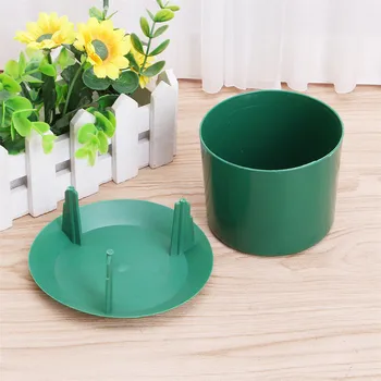 

1PCS Plastic Eco-friendly Snail Traps Cage Slug House Catcher Trapper Control Garden Supplies Green Color