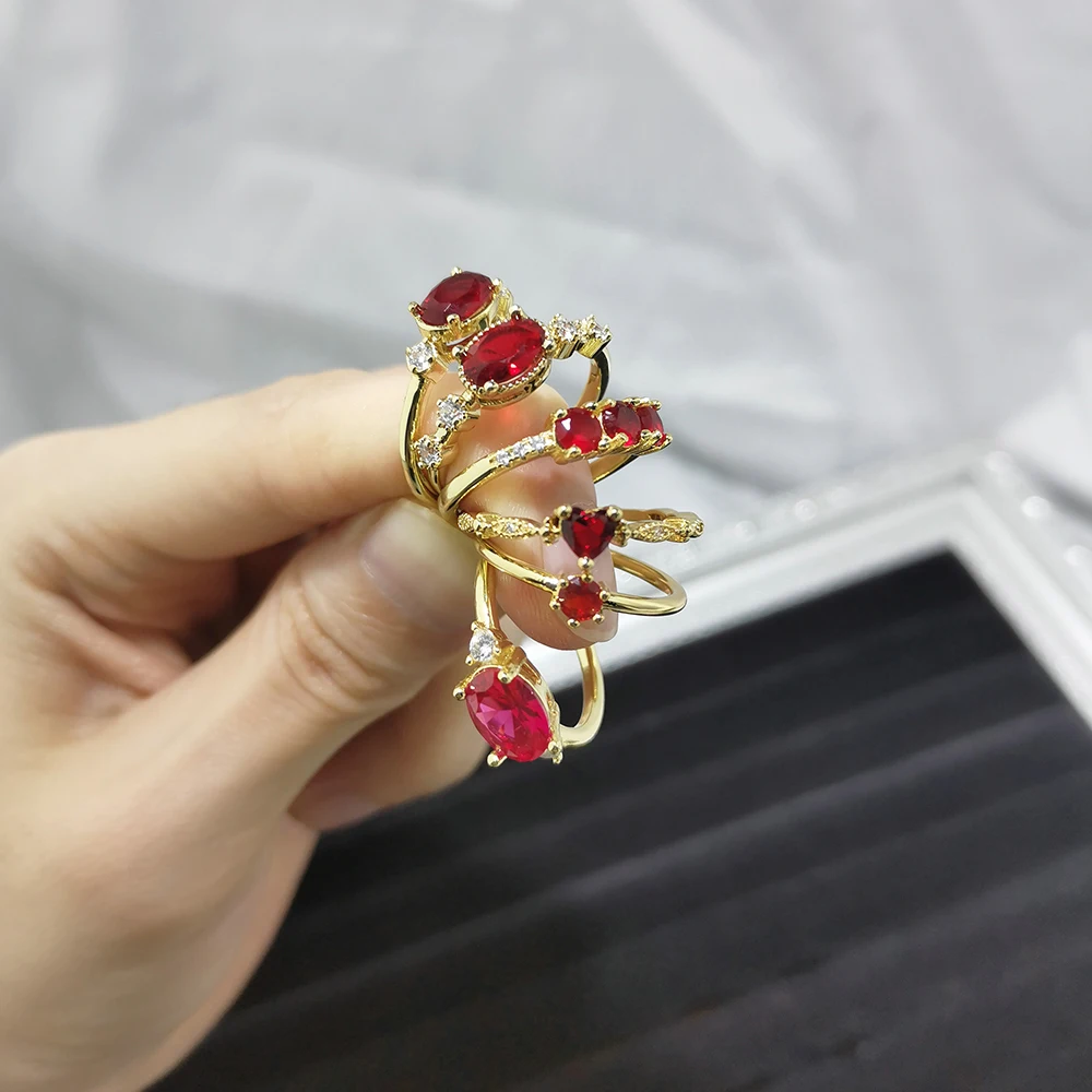 Romantische Dainty Ringe Für Frauen Rot Zirkon Dünne Herz Koreanische Finger Zubehör Hochzeit Geschenke Für Freundin Großhandel KAR272 – Detail 1