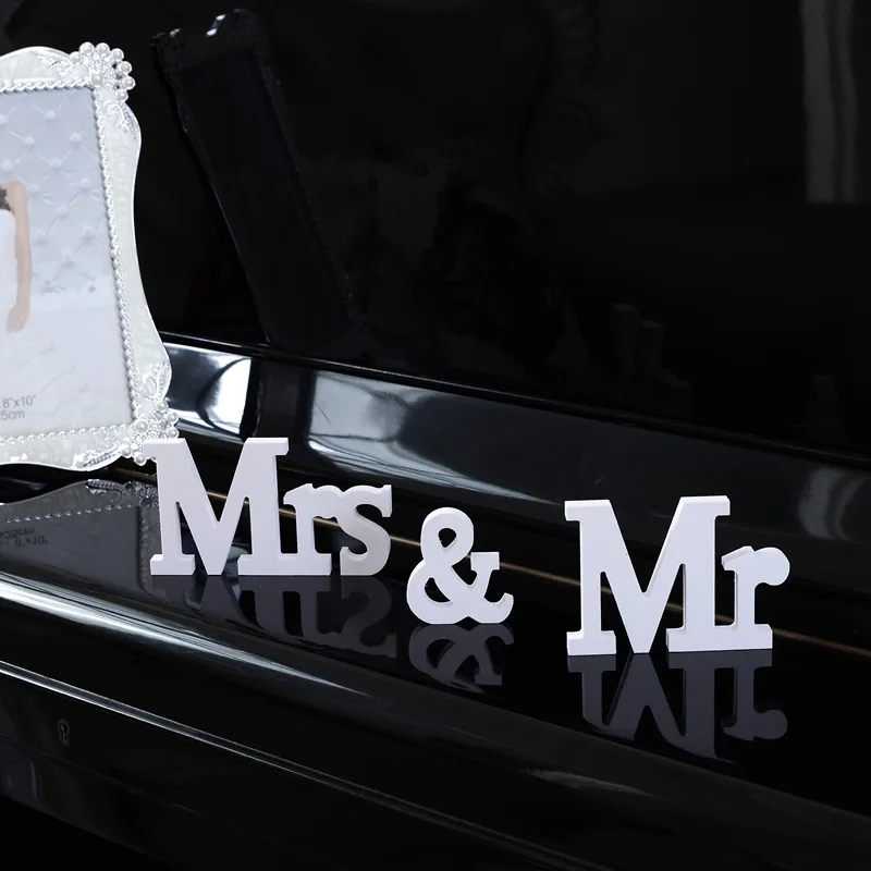  Mr Mrs Wedding Invitations White Letters Wedding Sign Just Married Photo Props Wedding Party Decora - 4.00027E+12