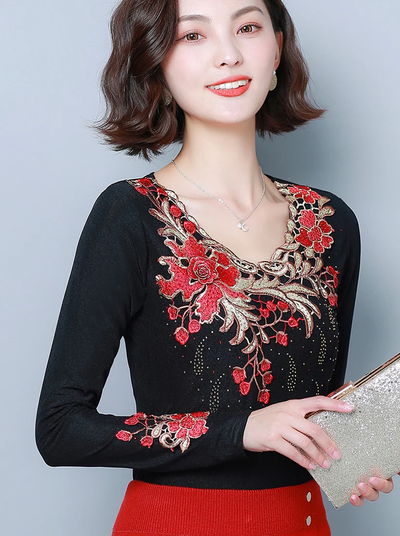Blusas mujer de moda зимняя бархатная плотная черная блузка с длинным рукавом и цветочной вышивкой, рубашка размера плюс, Женские топы и рубашки
