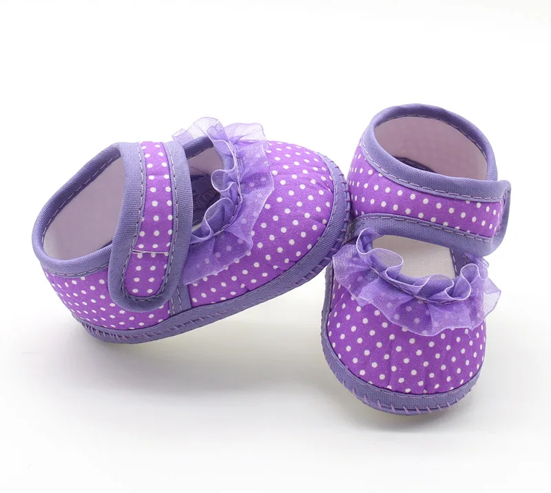 Новые парусиновые классические спортивные кроссовки для новорожденных мальчиков и девочек; обувь для первых шагов; обувь для малышей с мягкой нескользящей подошвой; детская обувь - Цвет: dot purpre