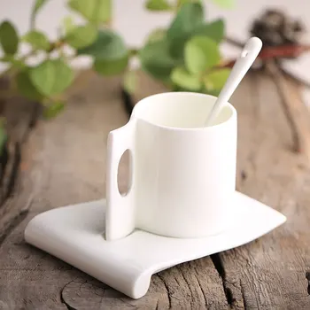 

Bone China Ceramics Coffee Cup Simple Creative Gold Rim Turkish Coffee Cups Solid Color Breakfast Tazas Cafe Coffee Mug BE50CU