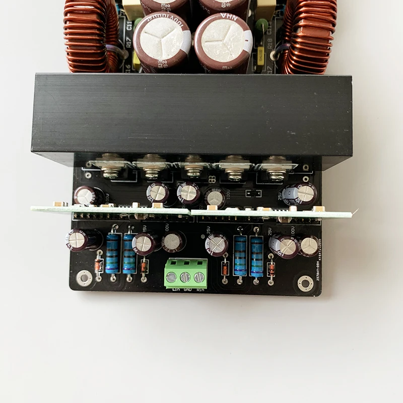 Усилитель киловатт. Кв транзисторный усилитель мощности 500вт. Amp ld 1. Вектор пауэр усилитель. 1500.