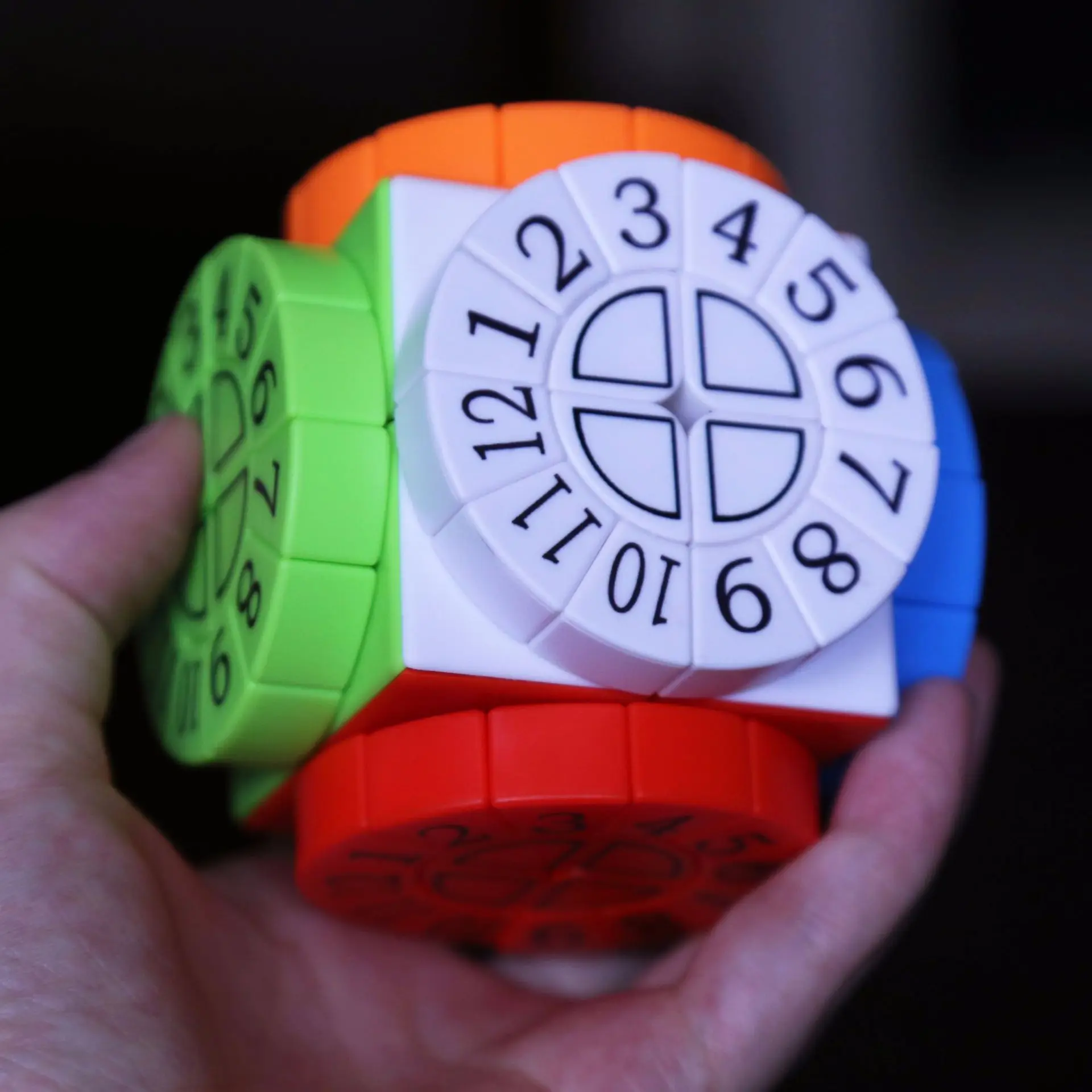 

[Music Party Time Machine Rubik's Cube with Numbers Version] Second-Order Shaped Color-Students Intelligence Educational Toy