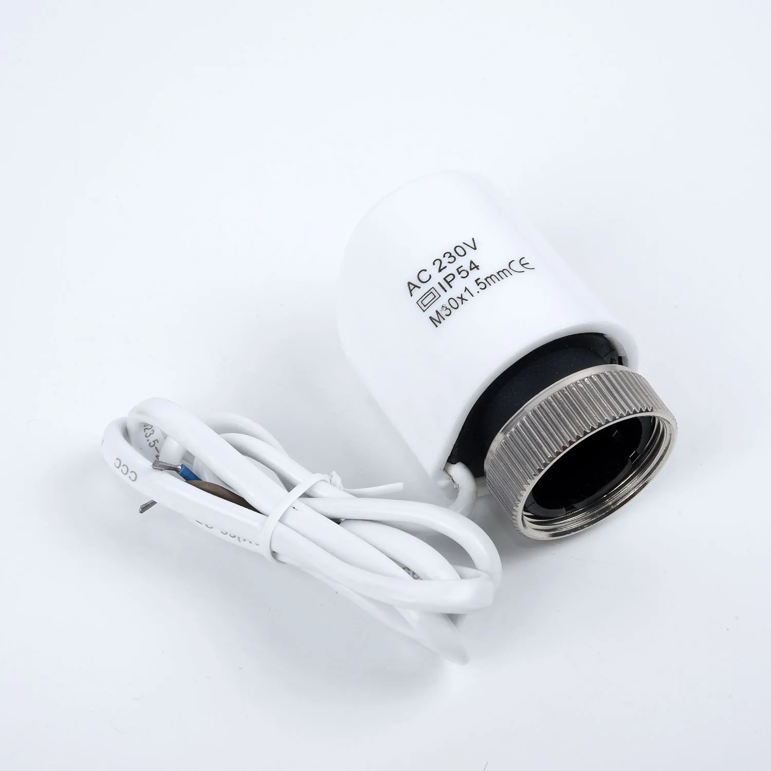 Тепловой привод нагревательный клапан коллектор подпольный излучающий открытый