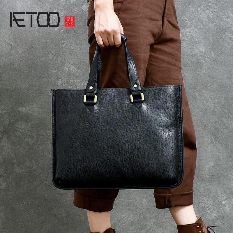 

AETOO Ultra-soft leather men's business handbag, leather thin casual briefcase, sloping men's bag