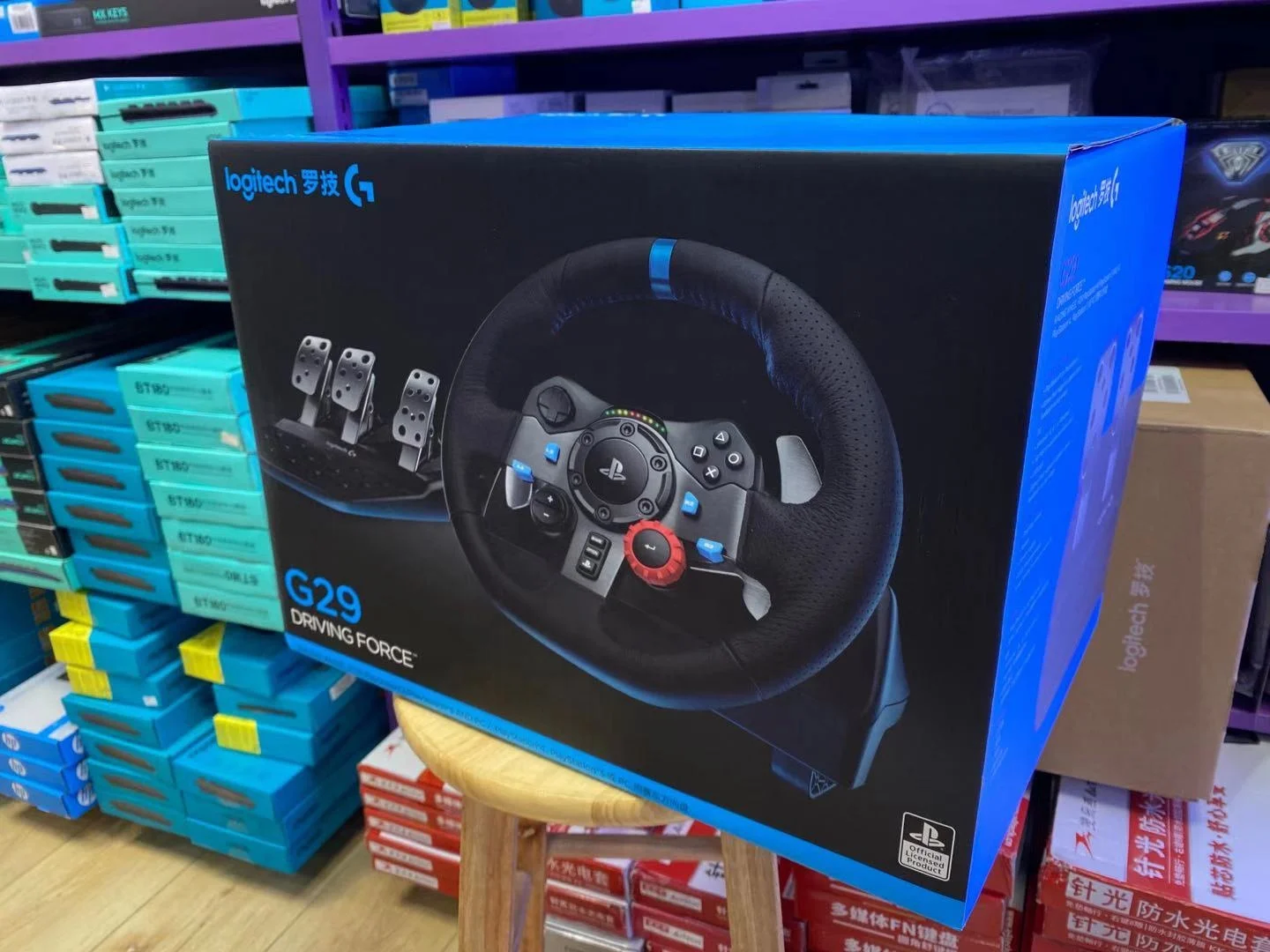 ロジクール g29 レーシングホイールセット PS4/PC Amazon.com: Logitech G29 Driving Force Racing Wheel and