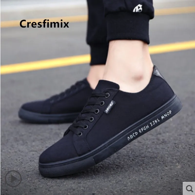 Мужские черные туфли на шнуровке Cresfimix модные удобные белые весна осень