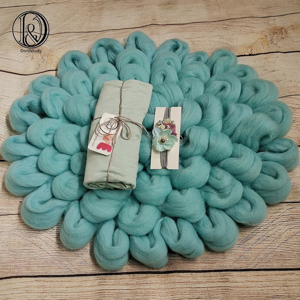 

Don&Judy 100% Wool Chunky Blanket with Matched Wrap and Headband Soft Newborn Baskets Filler Newborn Photography Props