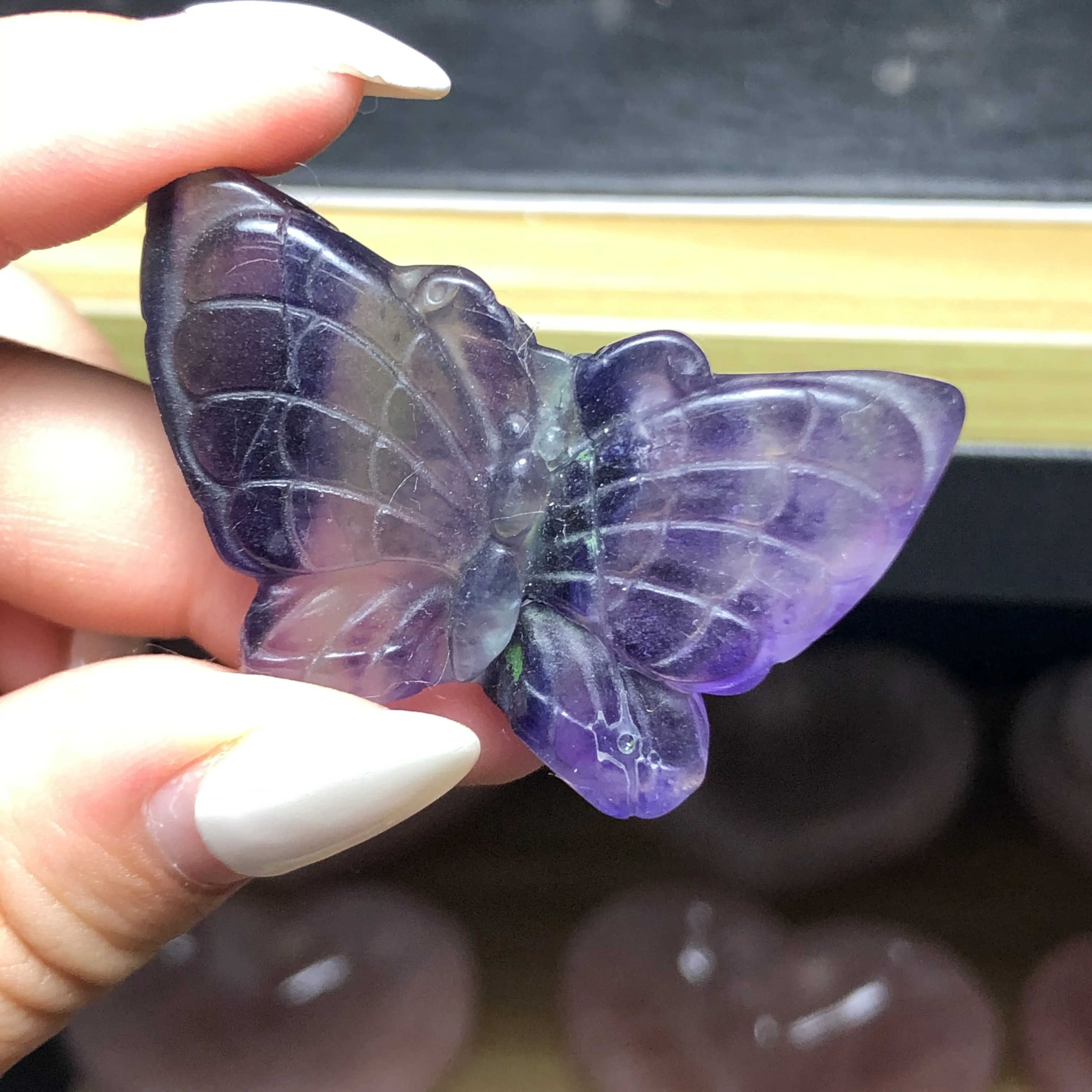Natural fluorite carving beautiful butterfly home decoration Natural fluorite carving beautiful butterfly home decoration