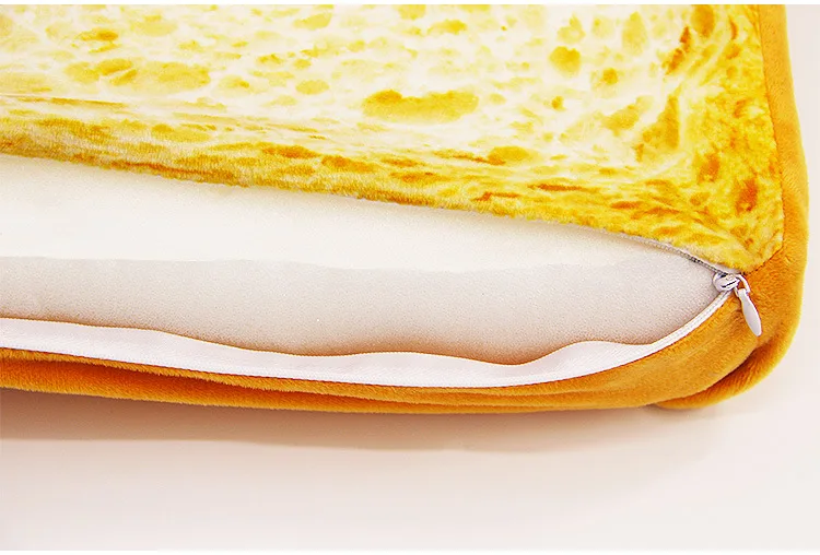 4403831912_559886474