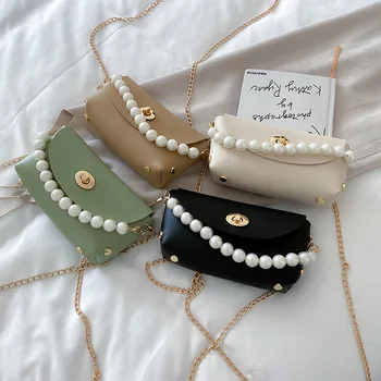 

2020 new pearl portable small square bag fashion turn lock solid color shoulder diagonal small female bag