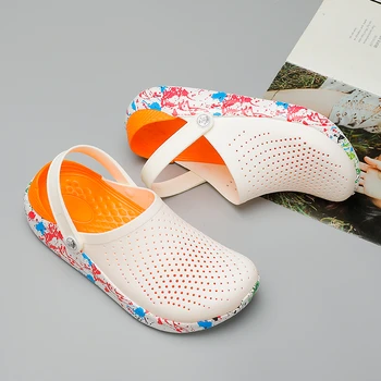 

Summer Beach Croc Shoes Woman Outdoor Slippers Breathable Sandals Men Antiskid Slides Couples Flip Flops Slip-on Sandals