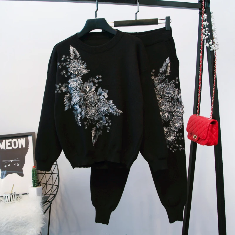 2019 Autumn and Winter New Women's Korean Flower Loose Long-sleeved Sweater + Pants Set Outfits Sets Clothes C888 |