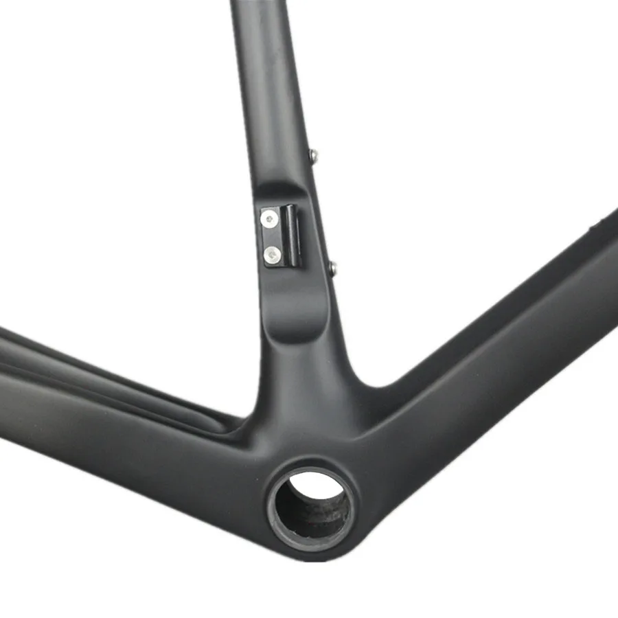US $531.30 Newset Disc Brake Road Bike Frame Inner Cable Zero Offset Seatpost Toray T1000 Carbon Frame FM639