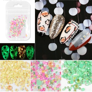 

1pack Luminous Mixed Size Nail Art Rhinestone Decorations 8colors Sparkling 3D Glitter Diamond Jewelly Glow In The Dark Ornament
