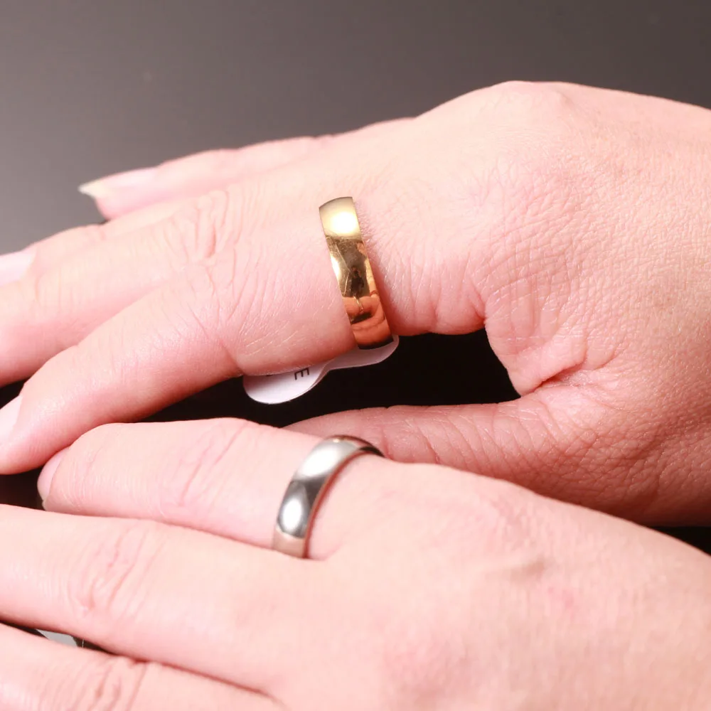 Gold Color Wedding Bands Couple Ring for Women Men Stainless Steel Engagement Rings Anniversary Gift Design