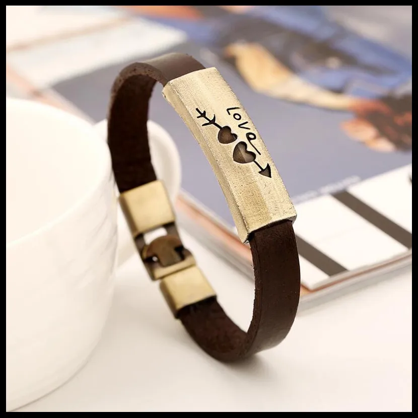 

2019 NEW Fashion Lovers' Bracelets Leather Bracelet Charm Bracelets for Men Boys Women Girls Simplicity Fashion Wholesale