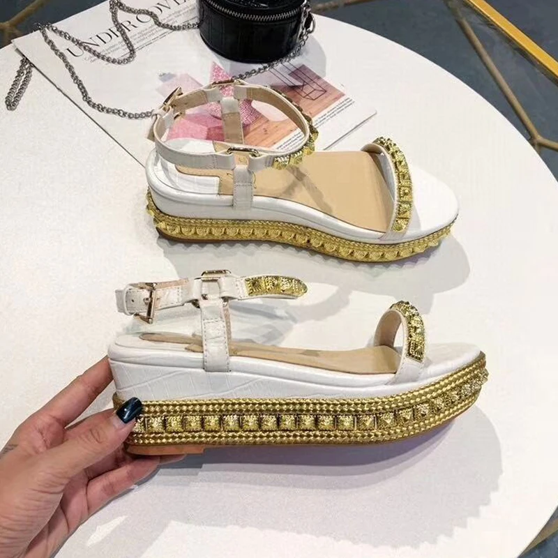 D38338470E199CA58DE5EDD0FE076121