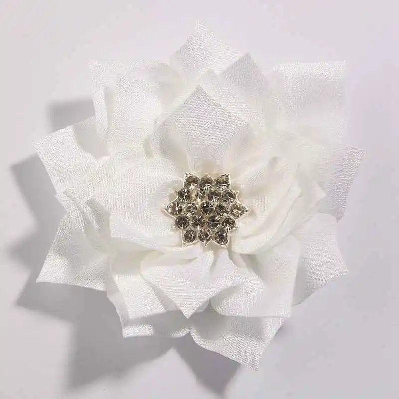 White 200 шт 7,5 см 2,9" модные цветы из ткани в форме лотоса со звездой Стразы для заколки для волос аксессуары для свадебного букета - Цвет: White