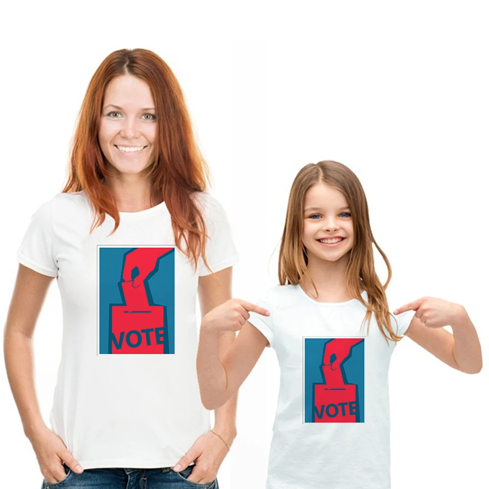 

Fashion Family Look Outfits T Shirt VOTE Red Letter Print Mommy and Me Clothes T-shirt Kids Clothes Cartoon Exquisite Tshirt