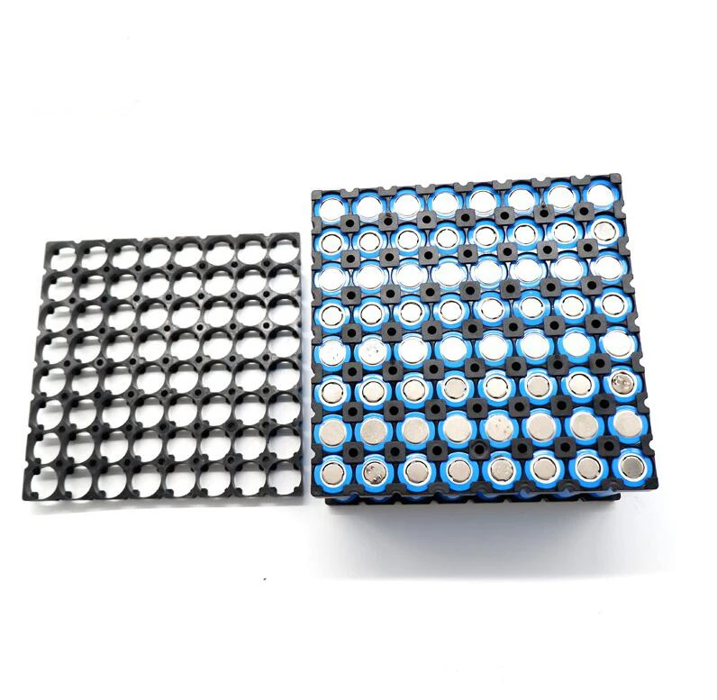 MasterFire 500pcs/lot 8*8 Cell 18650 Batteries Brackets Spacer Radiating Shell Plastic Heat Holder Battery Bracket |