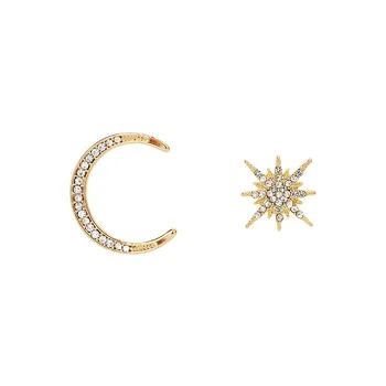 

2020 new wave French temperament stars moon asymmetric earrings frosty wind earrings ladies gift