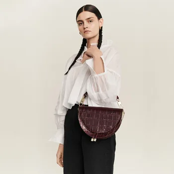 

Non-Mainstream Design Bag New Crocodile Pattern Wide Shoulder Strap Messenger Bag Semi-Circular Saddle Bag
