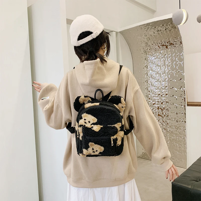 Bear Printing Faux Fur Shoulders Bag Cute Furry Women Bag Bear Ears Plush Women Backpack NEW Winter Fluffy Bags For Women 2021