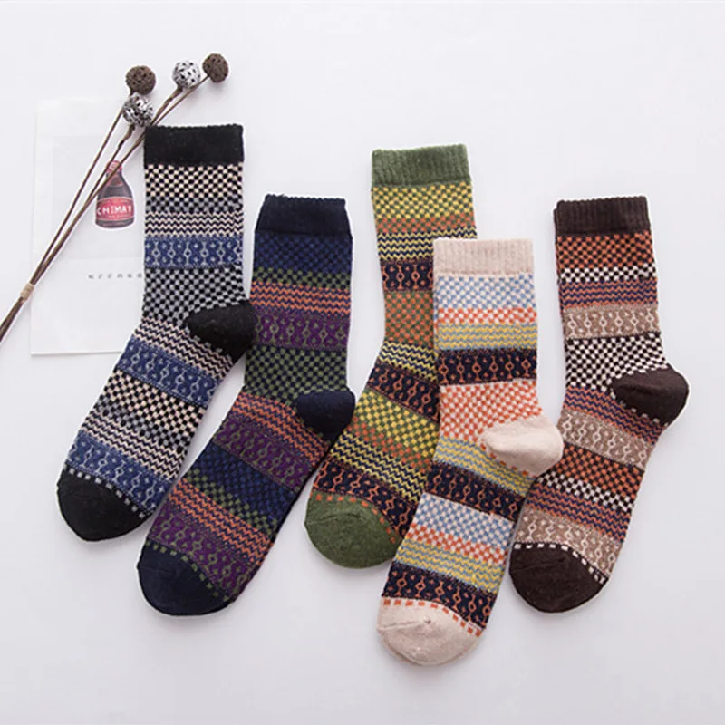 Winter warm men's wool socks hand-woven stitching small lattice Harajuku retro style fashion men's socks