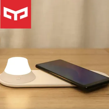 

Yeelight Wireless Charger with LED Night Light Magnetic Attraction Smart LED Bulb Colorful 800 Lumens