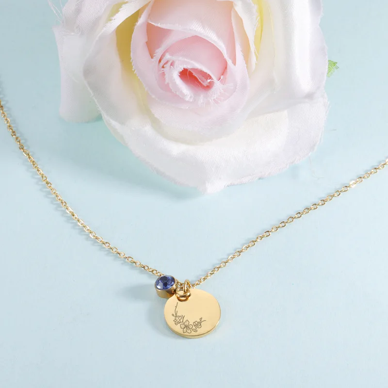 Amazon.com: TIANLU Rose Heart Initial Necklaces for Women, Teen Girls Gifts Initial  Necklace Heart Letter Pendant Dainty Jewelry Necklaces for Teen Girls  Birthday Gifts for Her Women Girls Wife Girlfriend : Clothing,