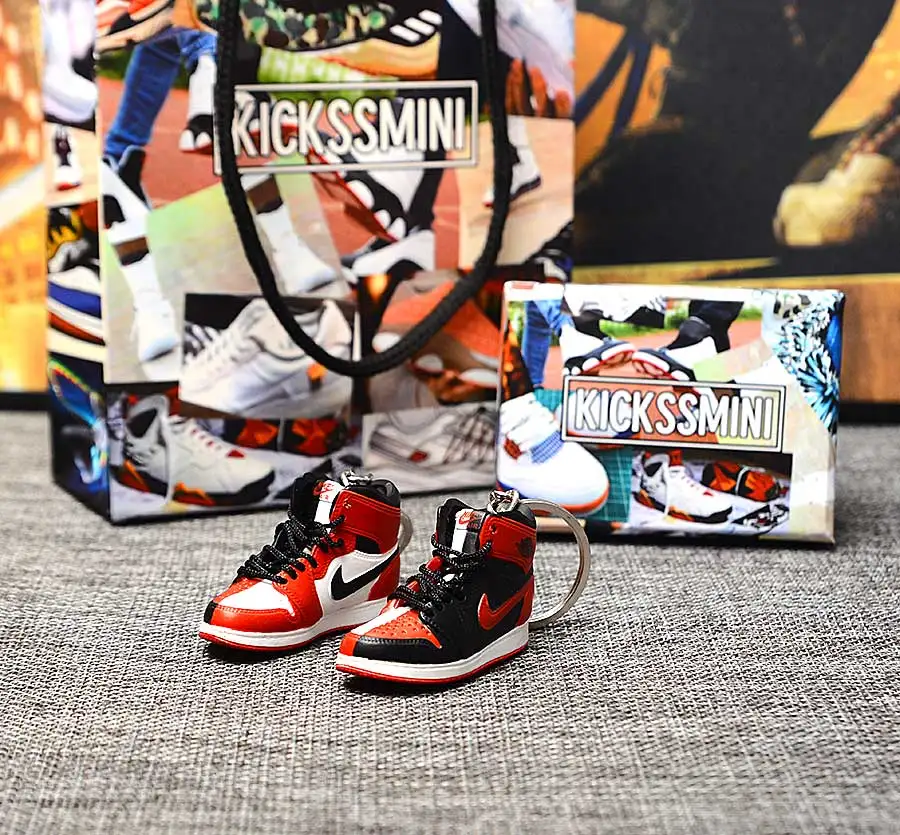 Персональный DIY Jordan Generation AIR JORDAN 1 chicago 3D кроссовок фигурный брелок сумка Подвеска парный брелок - Цвет: a pair w metal ring