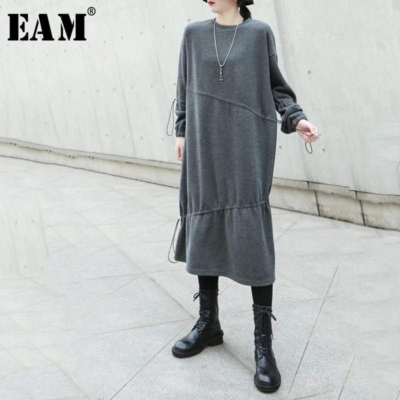 

[EAM] Women Gray Drawstring Split Big Size Dress New Round Neck Long Sleeve Loose Fit Fashion Tide Spring Autumn 2020 1R190