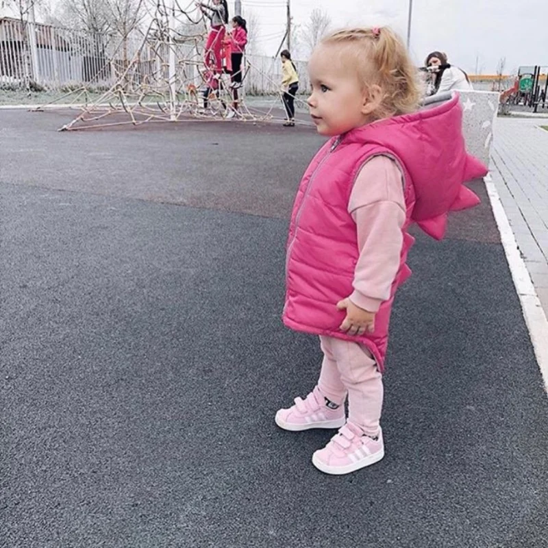 Зимняя Детская жилетка с динозавром для маленьких девочек, куртка на молнии с капюшоном, верхняя одежда, розовые толстовки с капюшоном, От 6 месяцев до 7 лет