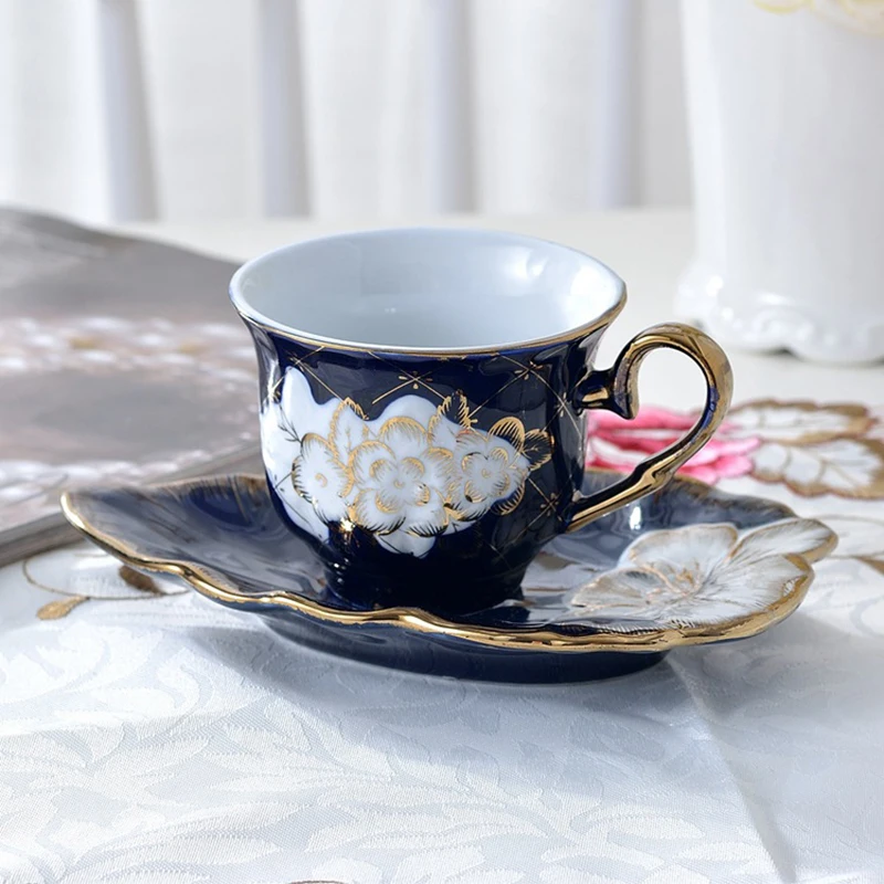 12119038279_180006092