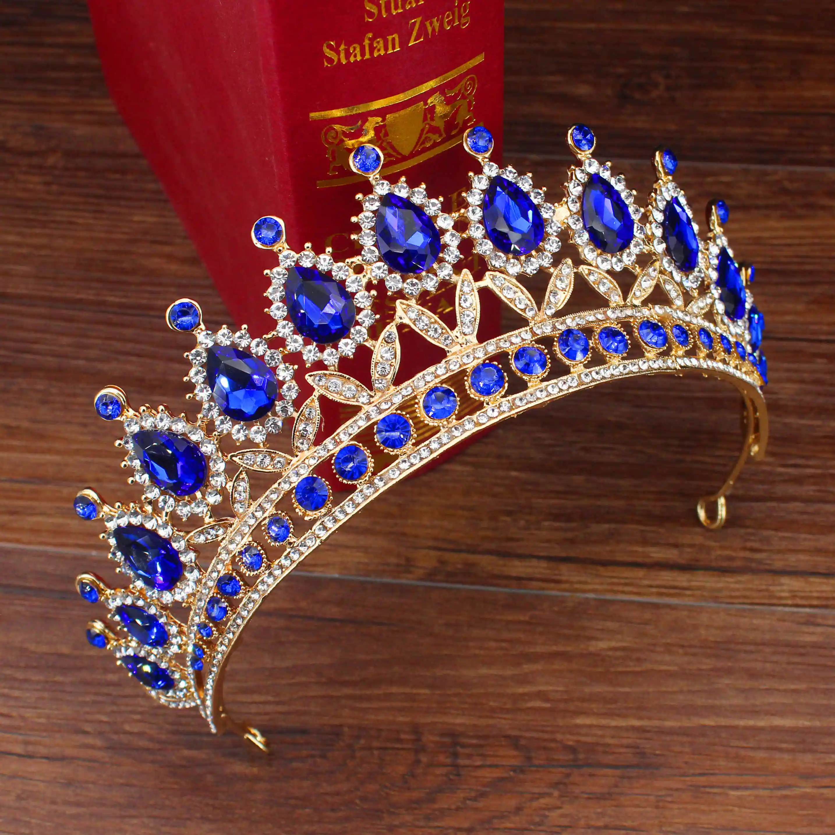 Baroque Crown Red Blue Green Crystal Bridal Tiaras Crown Vintage Gold Hair Accessories Wedding Rhinestone Diadem Pageant Crowns