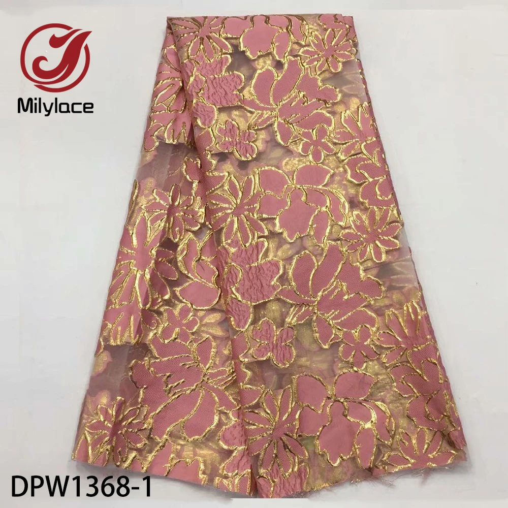 DPW1368-1