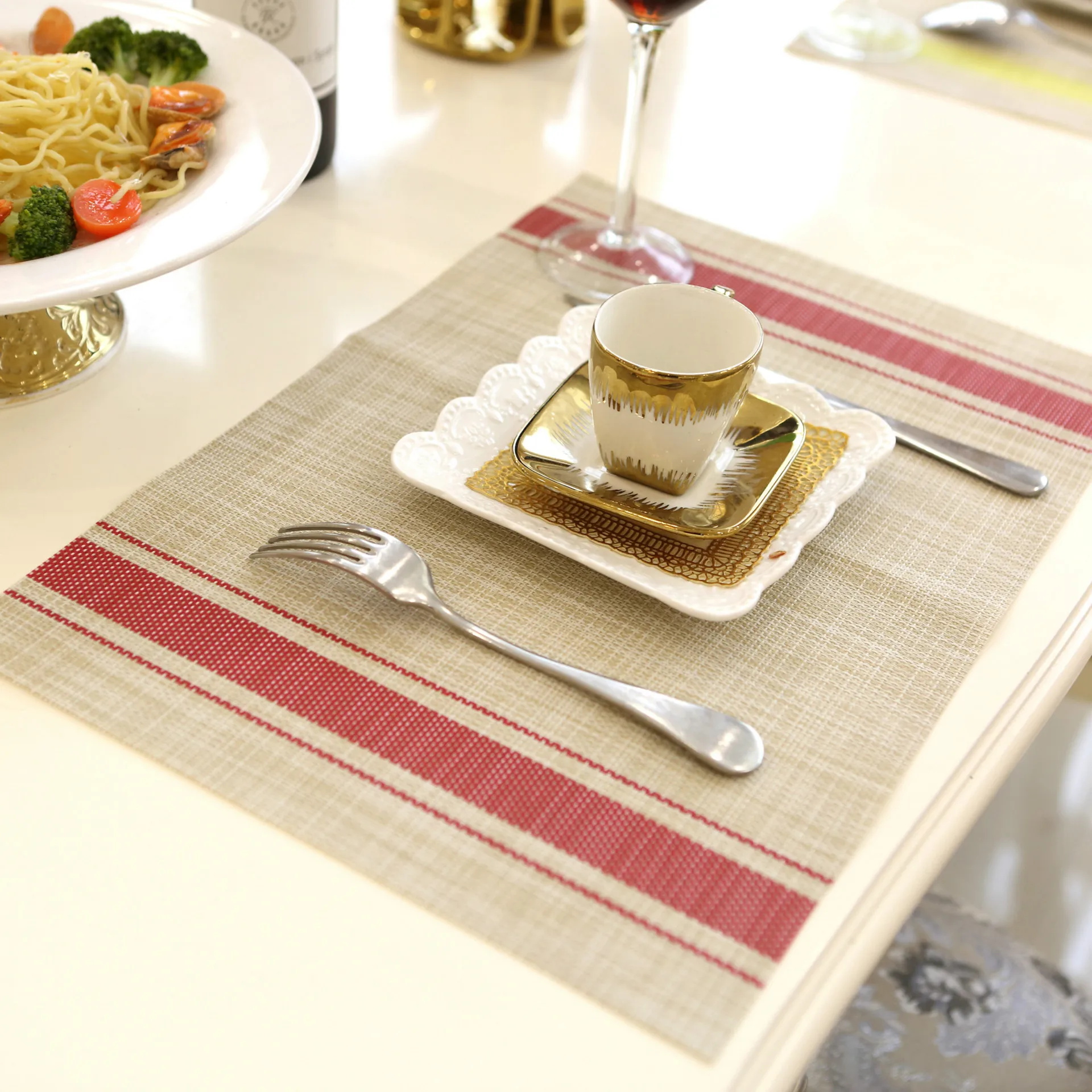 1 Pc Table Placemat Round Coasters Insulation Pad PVC Fur Dining Table Mat FM