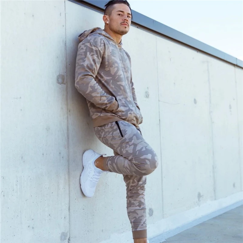 New Men's Sportwear Suit Hoodies Tracksuit Set Male Sporting Suits Mens Fashion Tracksuit Men Camouflage Hoodies+ Sweatpants