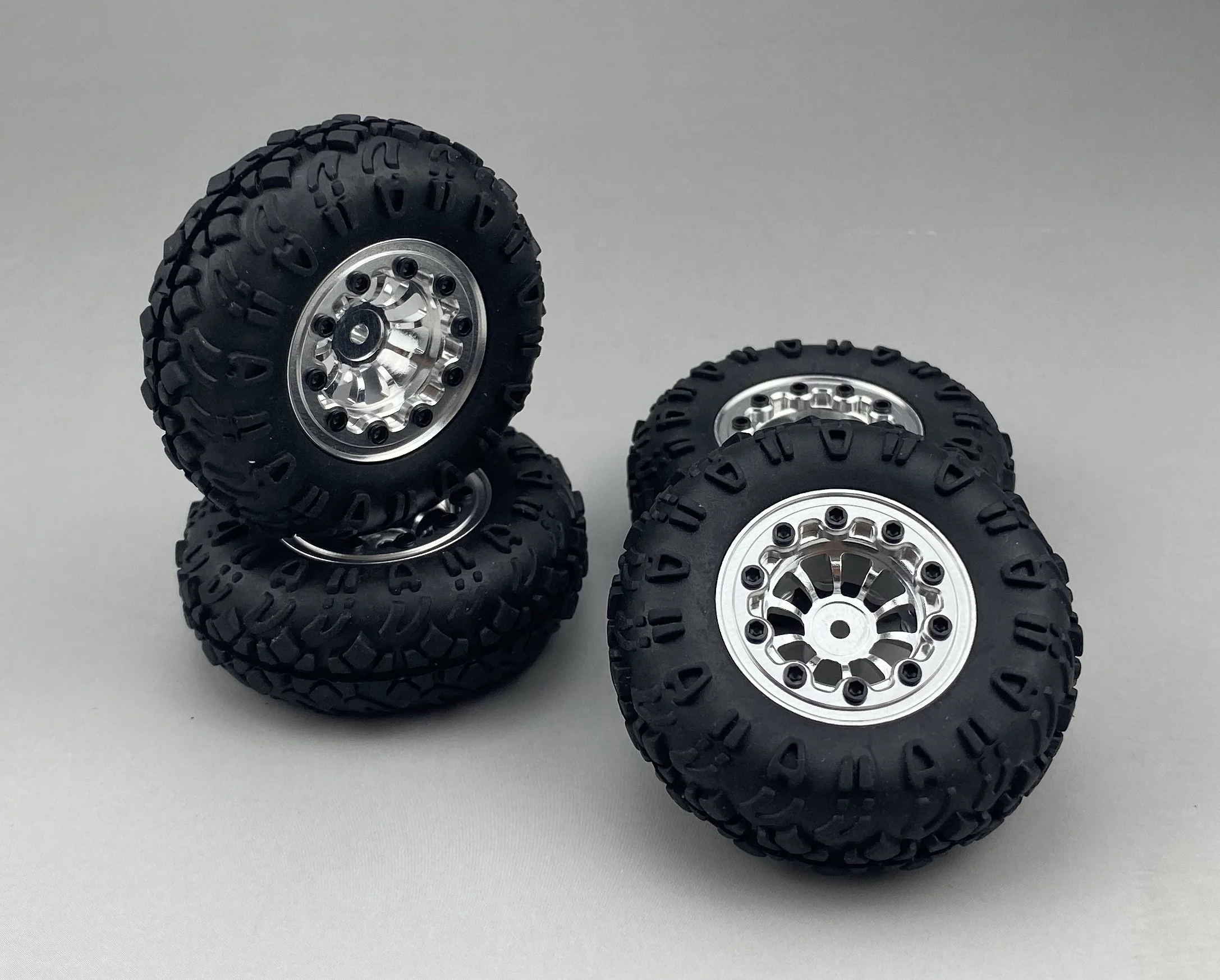 ZERO-Z Kyosho MINI-Z 4X4 Aluminum Wheels With Tires Silver For MINIZ 4X4  Jimny/JEEP Wrangler Rubicon/(4pcs/5pcs) #Z-403S-4