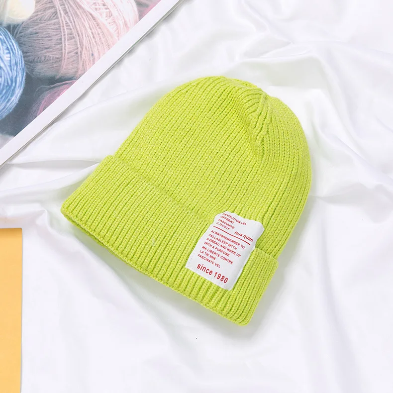 Light Yellow Для маленьких мальчиков и девочек головным убором Детская английская Ткань кабель вязаный свитер, детский головной убор, кепка бейсболка осень-зима теплая шапка детская Карамельный цвет шерсти шапочки Кепки на возраст от 3 до 24 месяцев - Цвет: Light Yellow