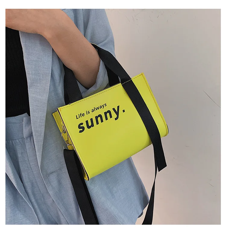 Fashion Korean Version Women Graffiti Printed Small Square Bag Shoulder Messenger Bag Female