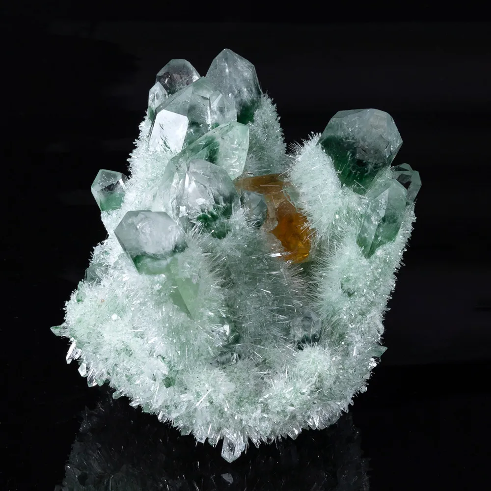 

A++ Natural Green Ghost Phantom Quartz Reiki Healing Crystal Cluster Rock Stones Crystals Mineral Specimen Home Decoration