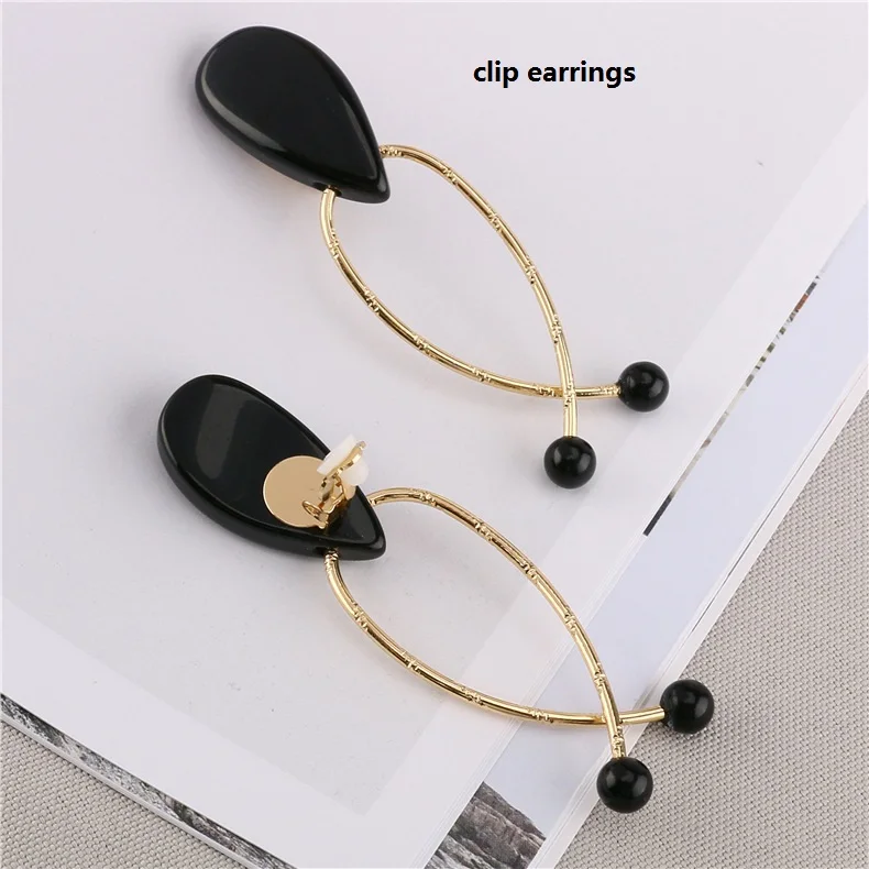 Korean resin geometric black clip earrings without piercing for women no hole Vintage earrings