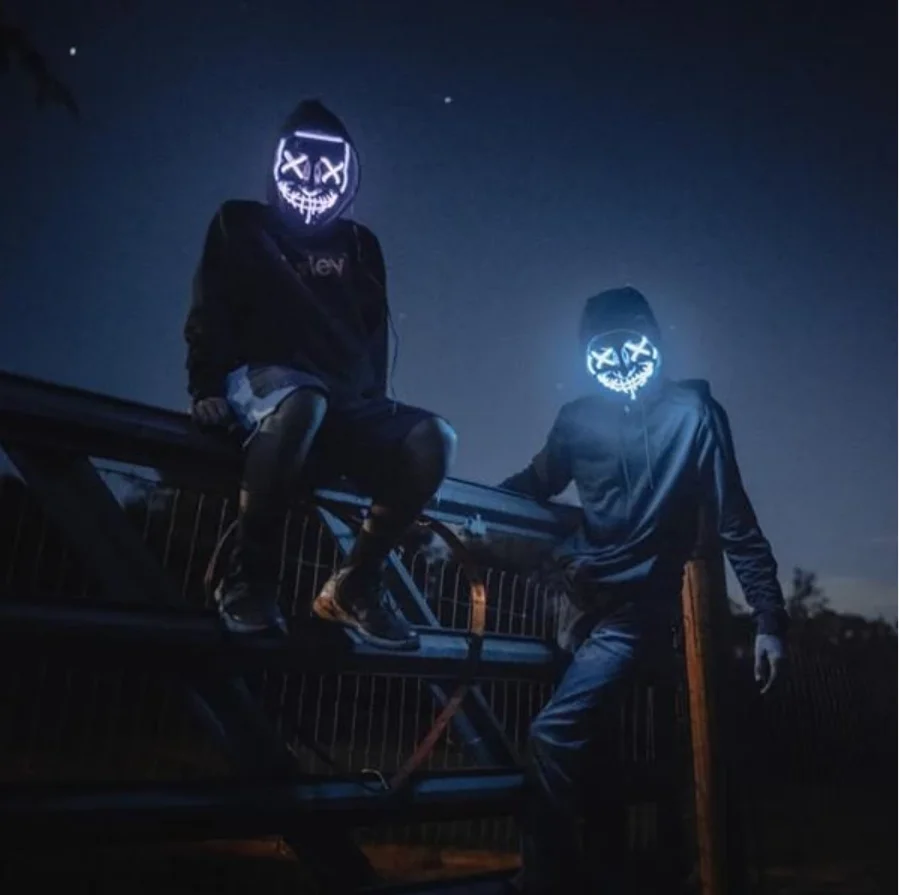 Llave proteger Nacarado Máscara de Halloween LED luz Up fiesta máscaras purga máscara de Horror  Maska máscara brillante Divertida máscara Festival Cosplay disfraz  resplandor en oscuro|Juguetes con luces| - AliExpress